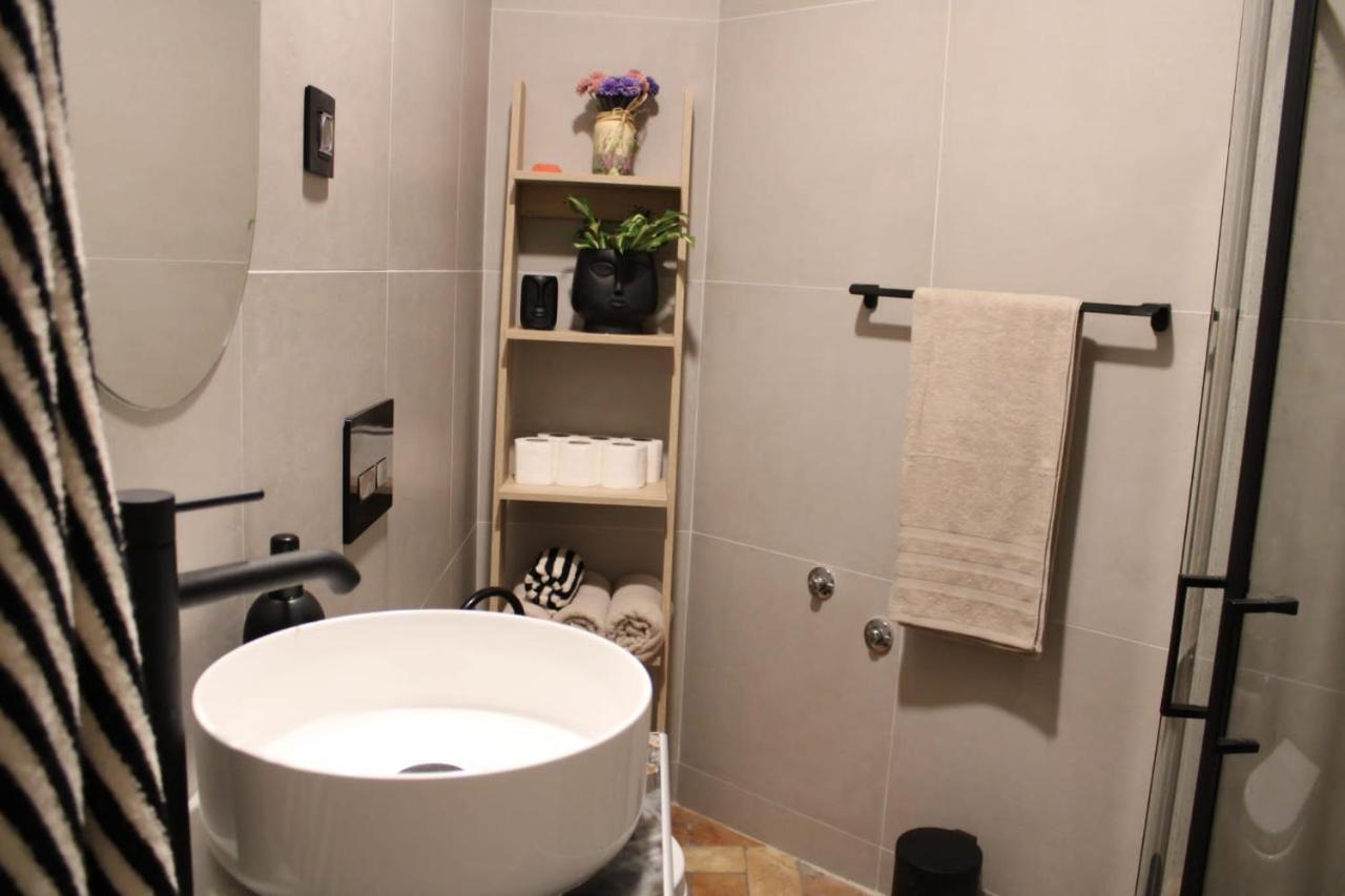 נובי סאד Garden Center Apartment מראה חיצוני תמונה