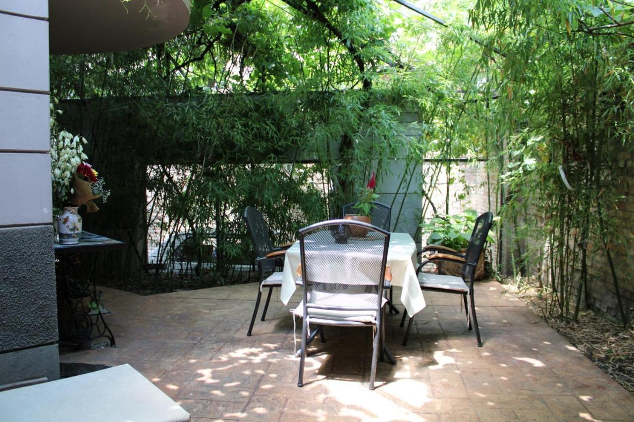 נובי סאד Garden Center Apartment מראה חיצוני תמונה