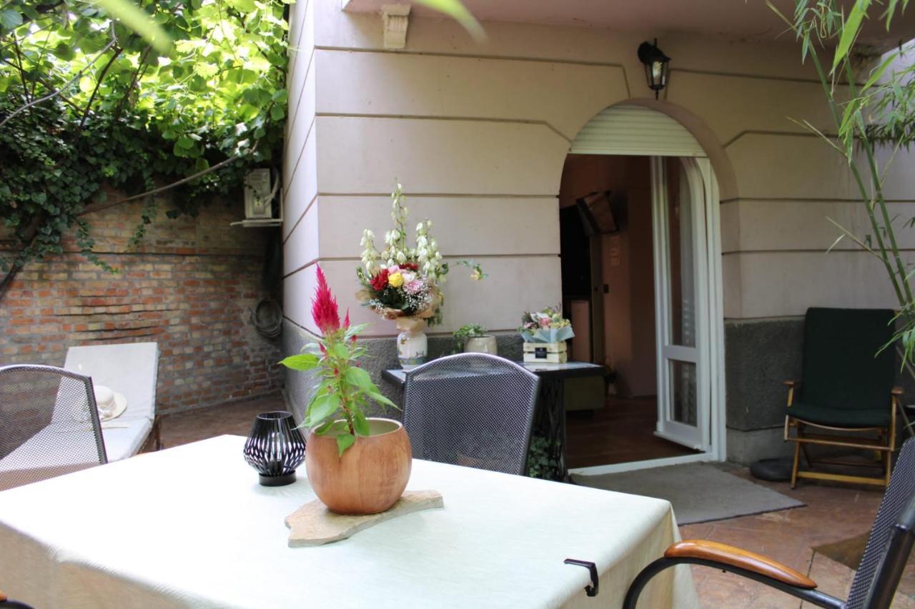 נובי סאד Garden Center Apartment מראה חיצוני תמונה