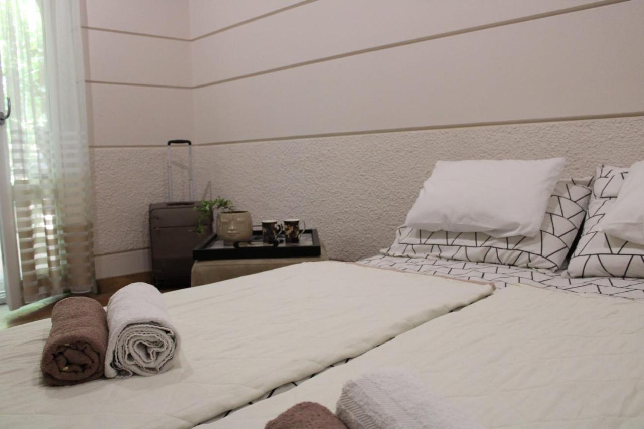 נובי סאד Garden Center Apartment מראה חיצוני תמונה