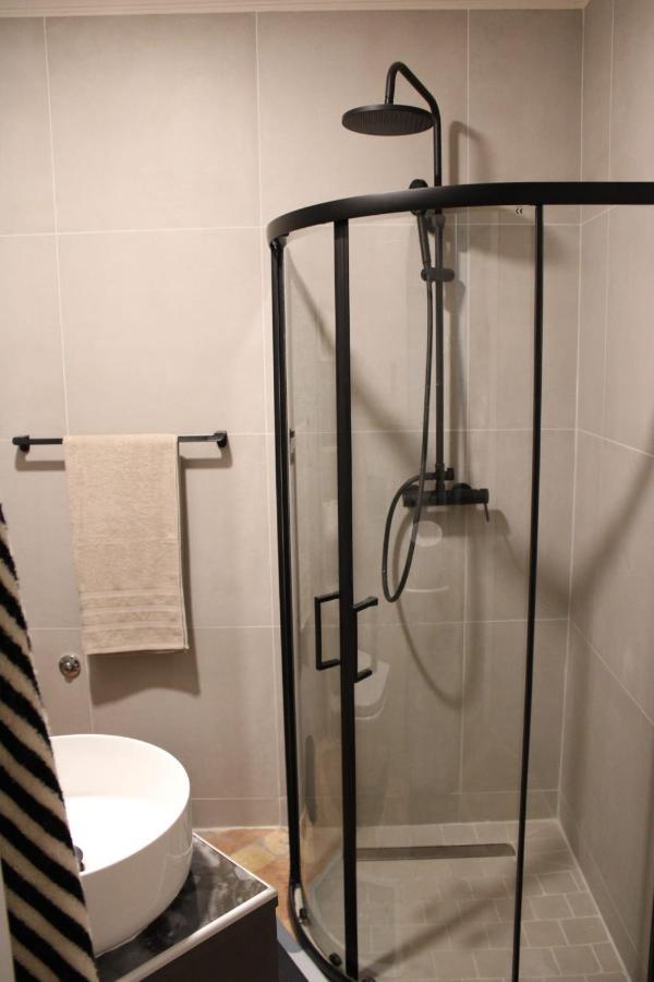 נובי סאד Garden Center Apartment מראה חיצוני תמונה