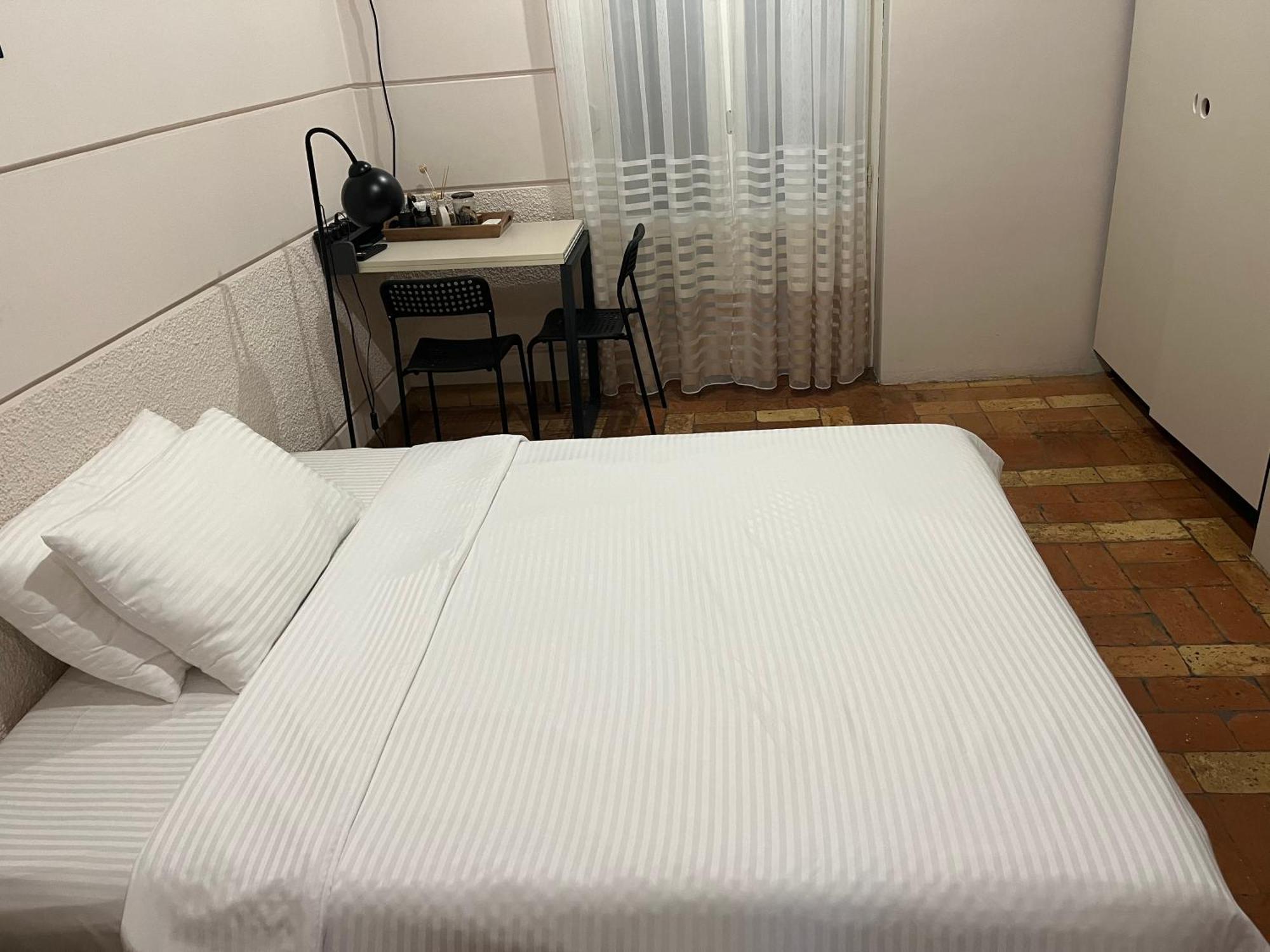 נובי סאד Garden Center Apartment מראה חיצוני תמונה